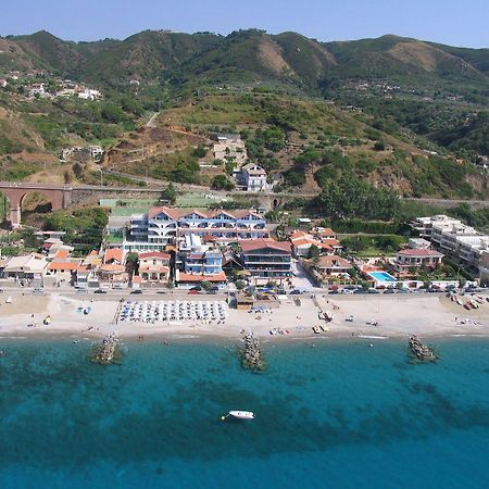 Oasi Azzurra Messina Exterior foto
