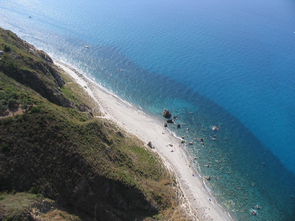 Oasi Azzurra Messina Exterior foto